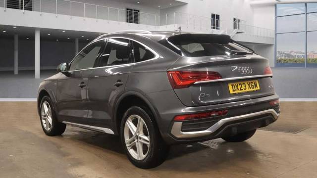 2023 Audi Q5 Sportback 2.0 S line 40 TDI quattro 204 PS S tronic