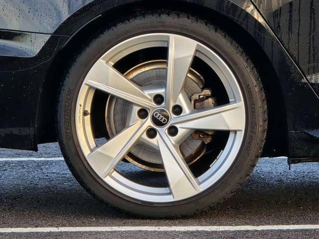 2023 Audi A4 Avant 2.0 Avant S line 40 TFSI  204 PS S tronic