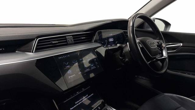 2021 Audi E-tron Technik 50 quattro 230,00 kW