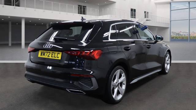 2022 Audi A3 Sportback 1.5 S line 35 TFSI  150 PS S tronic