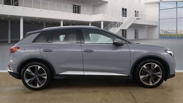 2022 Audi Q4 e-tron Q4  S line 50 e-tron quattro 220,00 kW