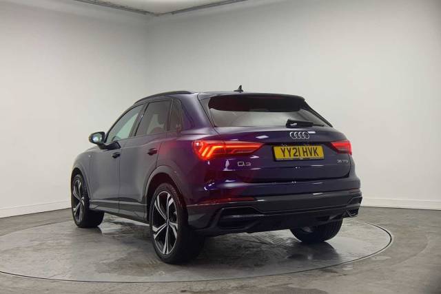 2021 Audi Q3 1.5 Edition 1 35 TFSI  150 PS 6-speed