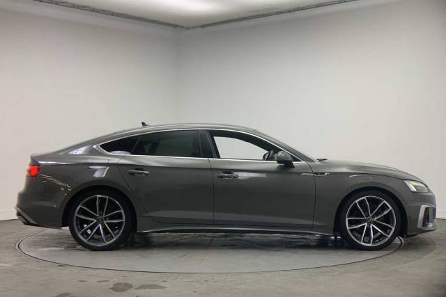 2022 Audi A5 Sportback 2.0 S line 35 TDI  163 PS S tronic