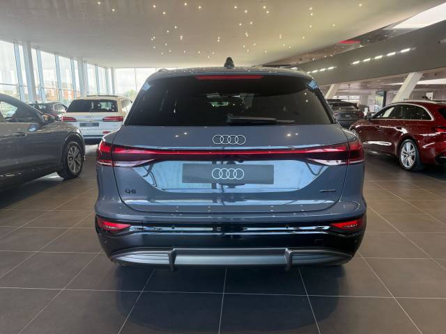 2025 Audi Q6 e-tron AUDI Q6 SUV S line e-tron quattro 285,00 kW