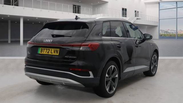 2023 Audi Q4 e-tron Q4  S line 40 e-tron  150,00 kW