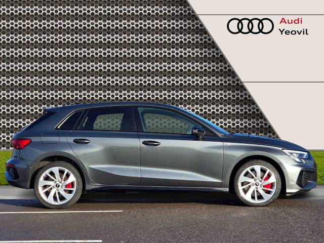 2024 Audi A3 Sportback 1.4 S line Competition 45 TFSI e  245 PS S tronic