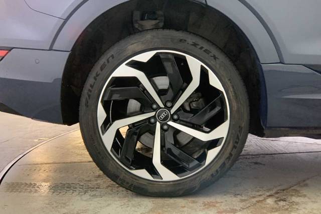 2022 Audi e-tron Sportback Sportback Black Edition 50 quattro 230,00 kW