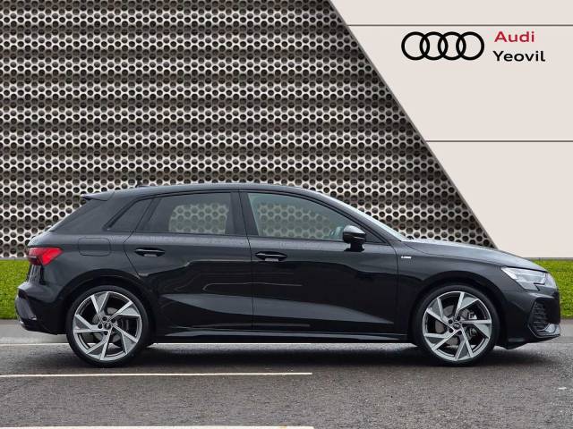 2025 Audi A3 Sportback 1.5 Black Edition 35 TFSI  150 PS S tronic