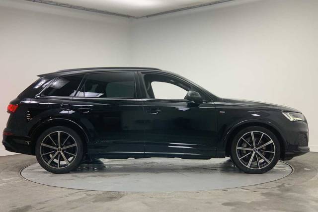 2023 Audi Q7 3.0 Black Edition 50 TDI quattro 286 PS tiptronic