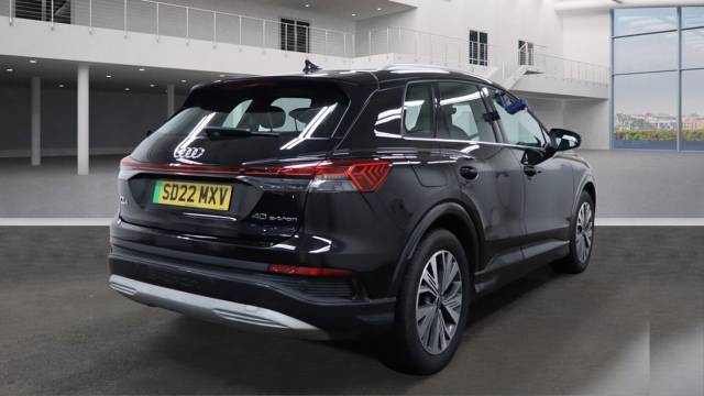 2022 Audi Q4 e-tron Q4  Sport 40 e-tron  150,00 kW