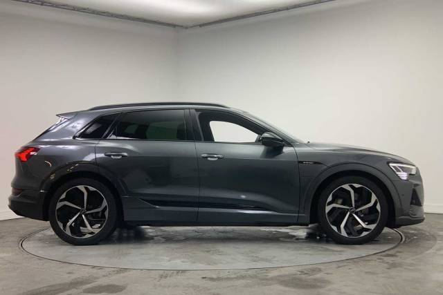 2023 Audi E-tron Black Edition 50 quattro 230,00 kW