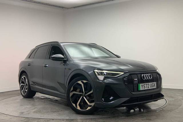 Audi E-tron Black Edition 50 quattro 230,00 kW 4x4 vehicle Electric Daytona grey, pearl effect