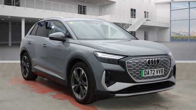 Audi Q4 e-tron Q4  S line 40 e-tron  150,00 kW 4x4 vehicle Electric Pebble grey, solid