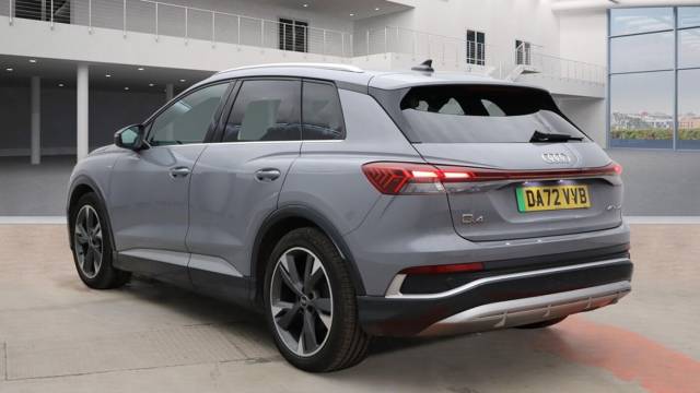 2022 Audi Q4 e-tron Q4  S line 40 e-tron  150,00 kW