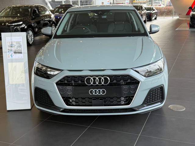 2026 Audi A1 Sportback AUDI A1 Sportback Sport 30 TFSI 116 PS S tronic