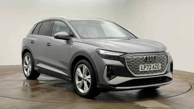 Audi Q4 e-tron Q4  S line 40 e-tron  150,00 kW 4x4 vehicle Electric Typhoon grey, metallic