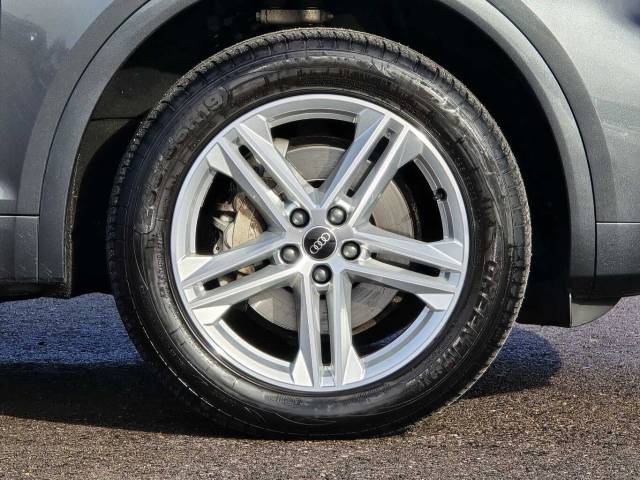2023 Audi Q5 2.0 MY23.5 S line 40 TDI quattro 204 PS S tronic