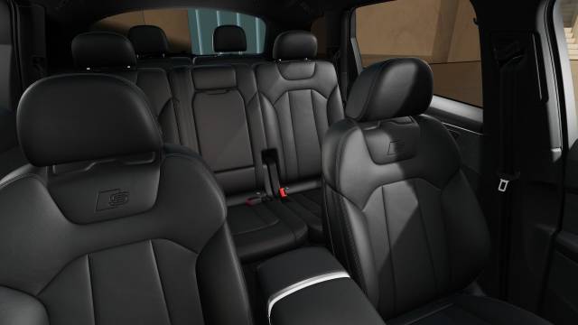 2026 Audi Q7 3.0 AUDI Q7 SUV Black Edition TFSI quattro 340 PS tiptronic