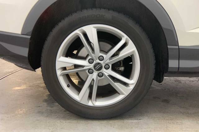 2023 Audi Q3 Sportback 1.5 S line 35 TFSI  150 PS 6-speed