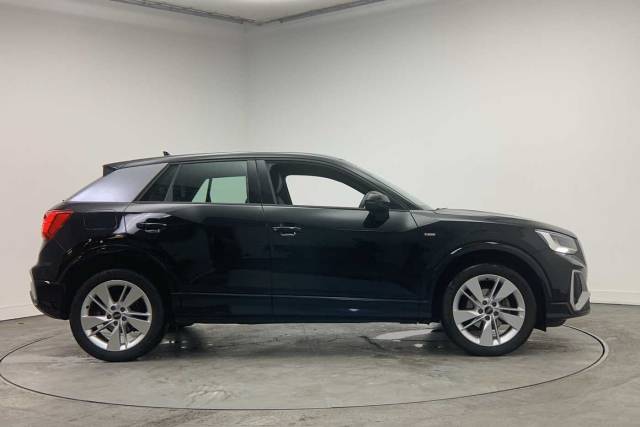2022 Audi Q2 1.5 S line 35 TFSI  150 PS S tronic
