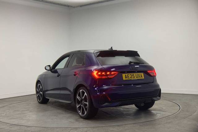 2025 Audi A1 Sportback 1.5 Black Edition 35 TFSI  150 PS S tronic