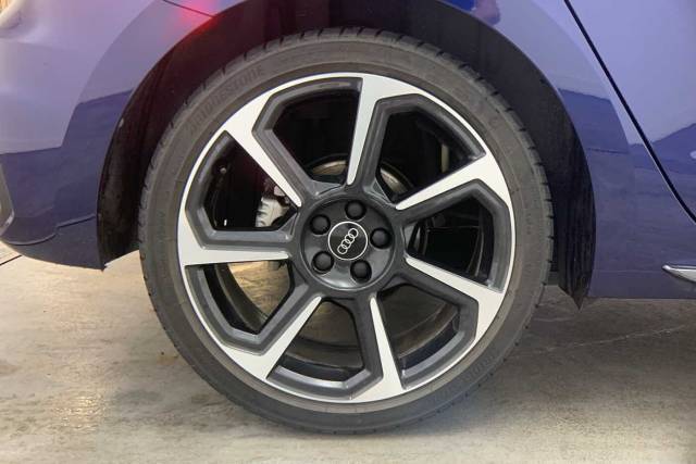 2025 Audi A1 Sportback 1.5 Black Edition 35 TFSI  150 PS S tronic