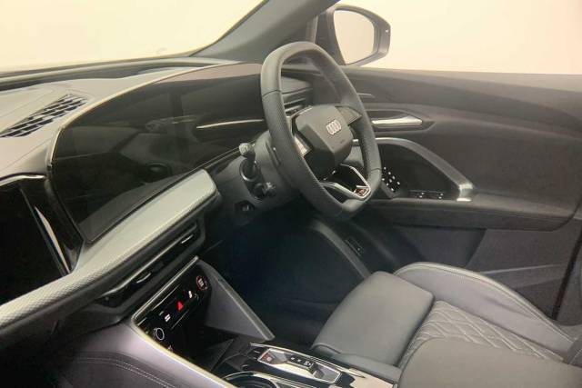 2025 Audi SQ5 3.0 SUV Edition 1 TFSI  367 PS S tronic