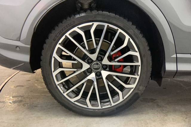 2025 Audi SQ5 3.0 SUV Edition 1 TFSI  367 PS S tronic