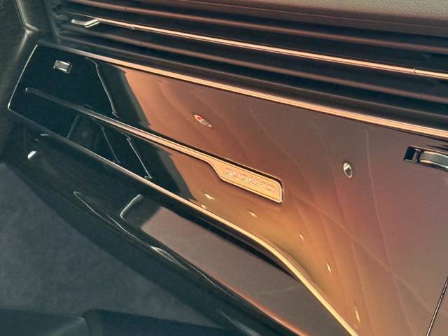 2026 Audi Q7 AUDI Q7 SUV Black Edition TDI quattro 231 PS tiptronic