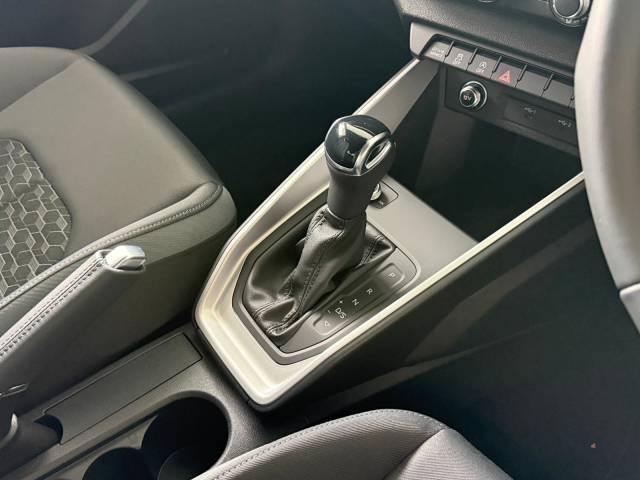 2026 Audi A1 Sportback AUDI A1 Sportback Sport 30 TFSI 116 PS S tronic