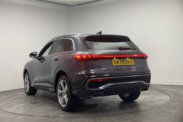 2025 Audi Q5 2.0 SUV S line TFSI quattro 204 PS S tronic