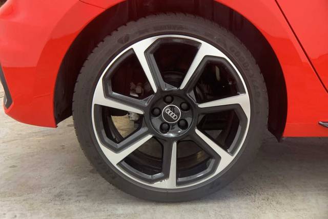 2022 Audi A1 Sportback 1.5 Black Edition 35 TFSI  150 PS S tronic