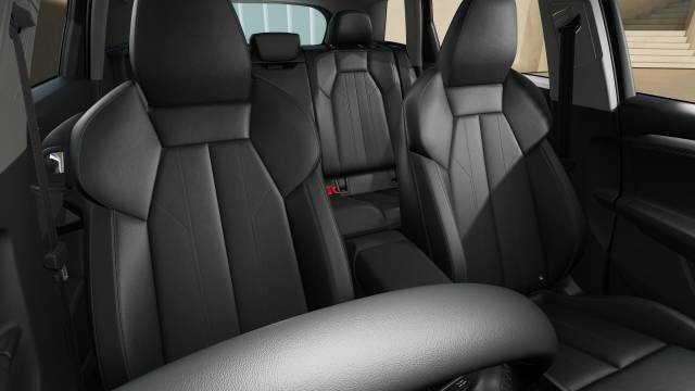 2026 Audi Q6 e-tron AUDI Q6 SUV Sport e-tron 185,00 kW