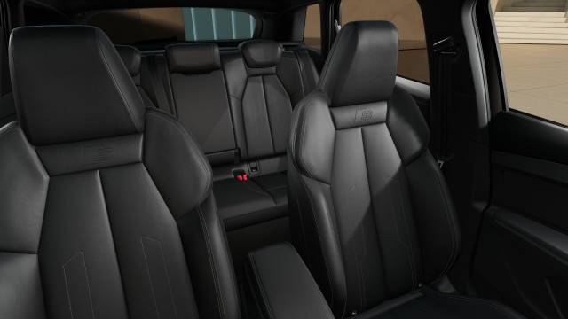 2026 Audi Q4 e-tron AUDI Q4 Black Edition 45 e-tron 210,00 kW