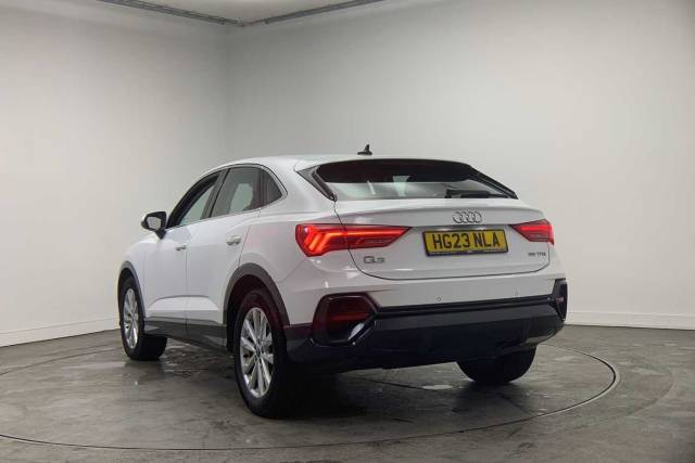 2023 Audi Q3 Sportback 1.5 Sport 35 TFSI  150 PS S tronic