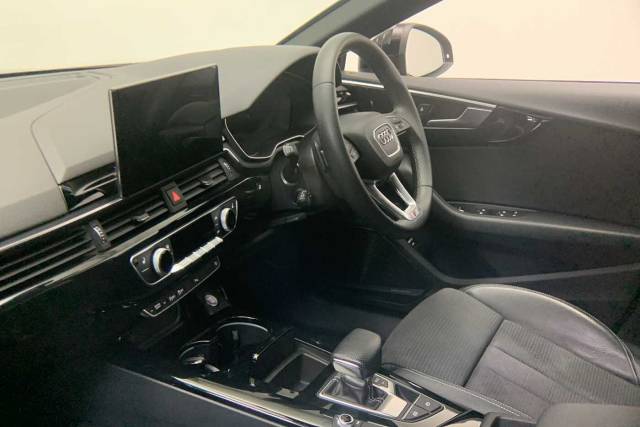 2022 Audi A5 Sportback 2.0 Black Edition 40 TFSI  204 PS S tronic