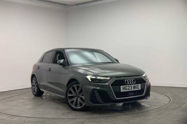 Audi A1 Sportback 1.5 S line 35 TFSI  150 PS S tronic Hatchback Petrol Chronos grey, metallic