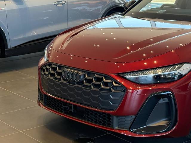 2026 Audi A5 Avant AUDI A5 Avant Black Edition TFSI 204 PS S tronic