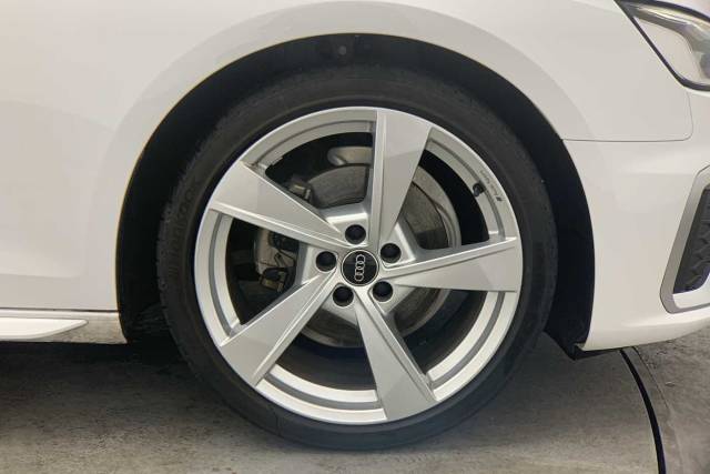 2024 Audi A4 Saloon 2.0 S line 35 TFSI  150 PS S tronic