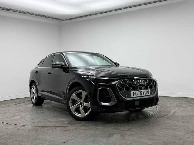 Audi Q5 Sportback 2.0 S line TFSI quattro 204 PS S tronic 4x4 vehicle Petrol Mythos black, metallic