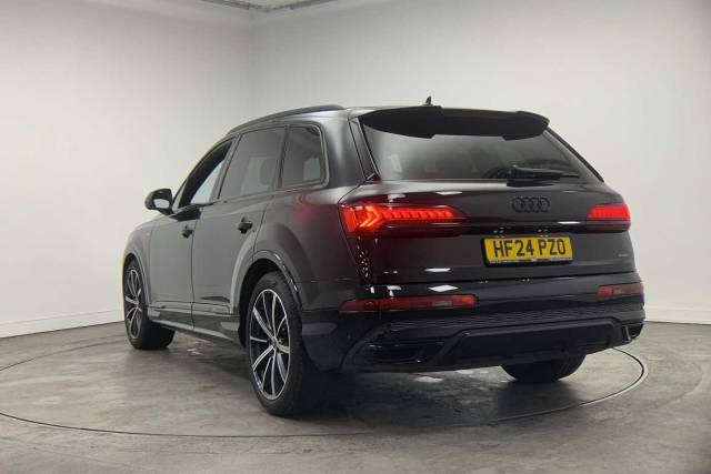 2024 Audi Q7 3.0 Black Edition 55 TFSI quattro 340 PS tiptronic