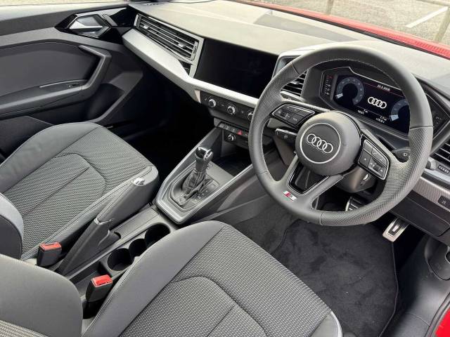 2026 Audi A1 Sportback 1.5 S line 35 TFSI  150 PS S tronic