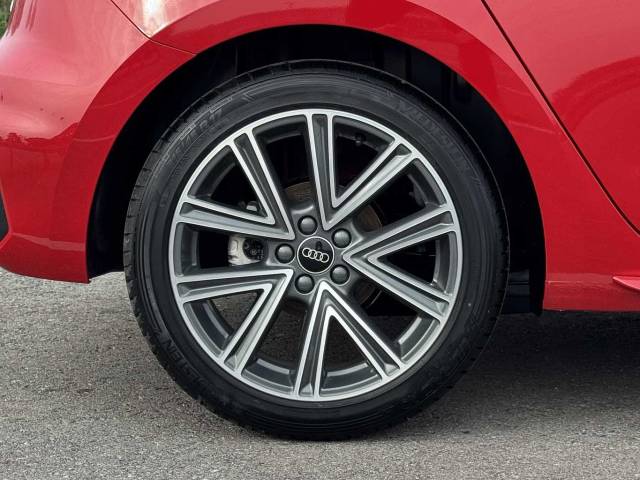 2026 Audi A1 Sportback 1.5 S line 35 TFSI  150 PS S tronic