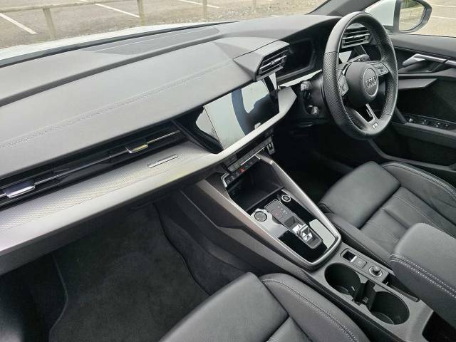 2022 Audi A3 1.5 Sportback S line 35 TFSI  150 PS S tronic
