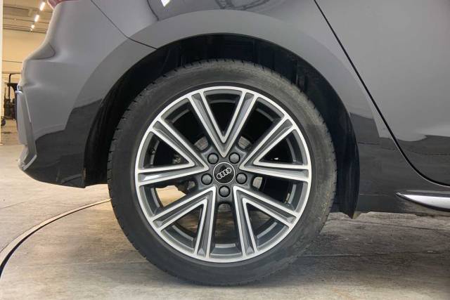 2025 Audi A1 Sportback 1.0 S line 30 TFSI  116 PS S tronic