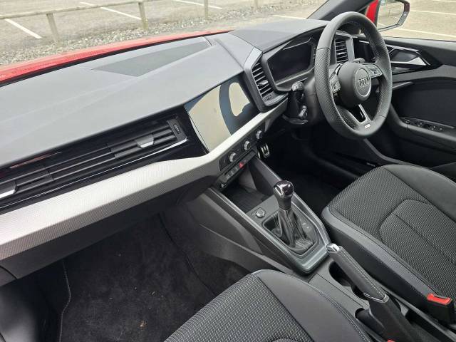 2026 Audi A1 Sportback 1.5 S line 35 TFSI  150 PS S tronic