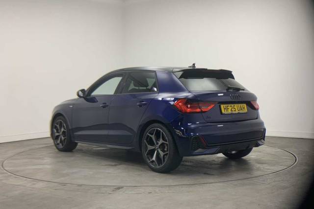 2025 Audi A1 Sportback 1.5 Black Edition 35 TFSI  150 PS S tronic