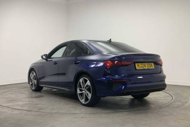 2024 Audi A3 Saloon 1.5 Black Edition 35 TFSI  150 PS S tronic