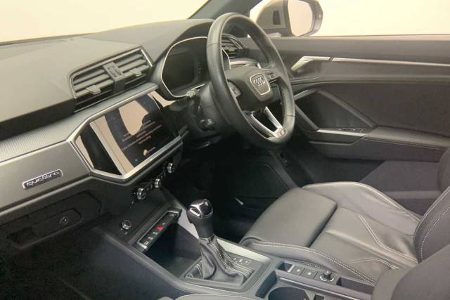 2023 Audi Q3 2.0 (O) S line 40 TFSI quattro 190 PS S tronic