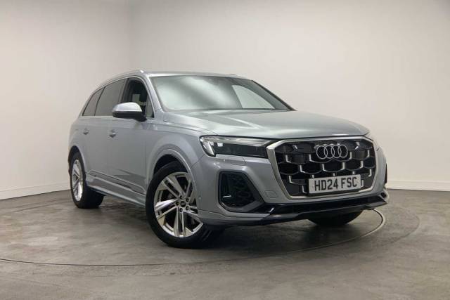 Audi Q7 3.0 SUV  S line 55 TFSI quattro 340 PS tiptronic 4x4 vehicle Petrol Satellite silver, metallic